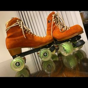 Moxi lolly roller skates